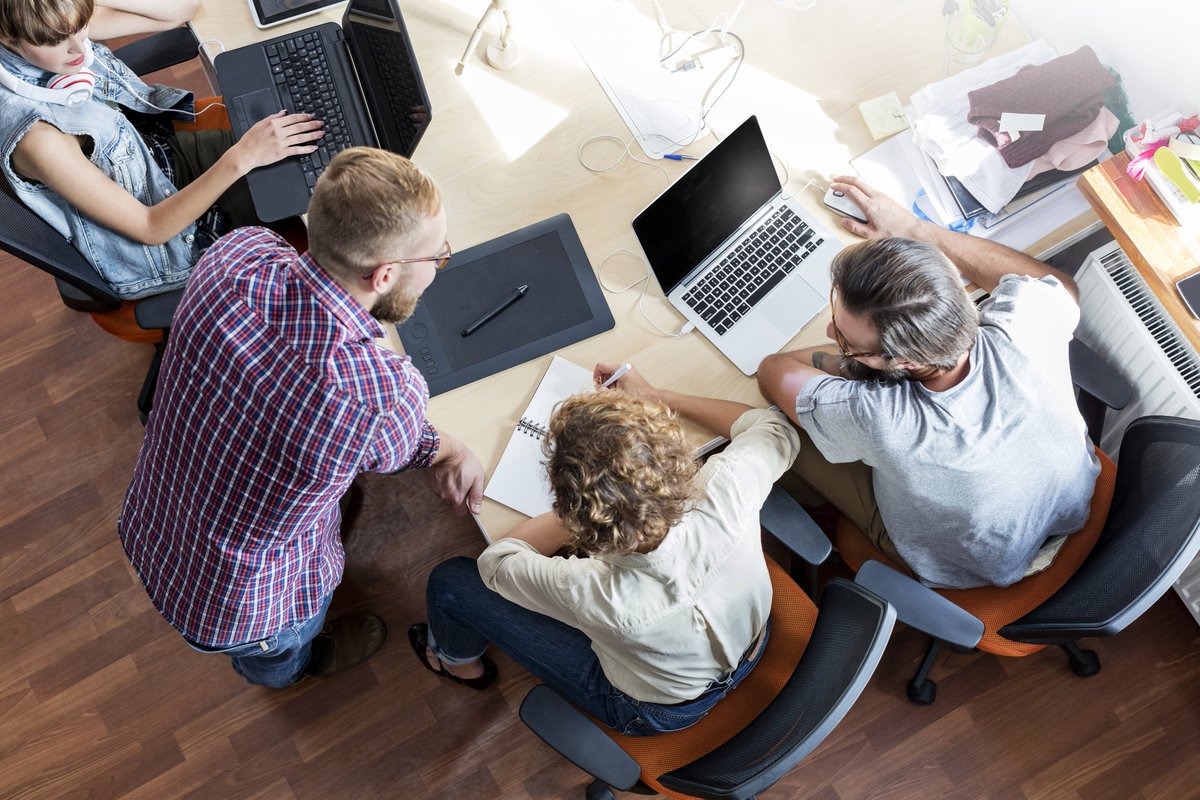 CanonBusinessUK's tweet image. With four insightful seminars, practical advice from our team of experts and live demonstrations of our latest technology and solutions, we hope guests are enjoying our 'Council of the Future' event today!