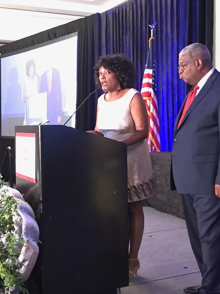 COMTOMd's tweet image. Adrienne Barnes honored as Chair of the Industry Awards by @COMTO_National. @COMTOMd is proud of her