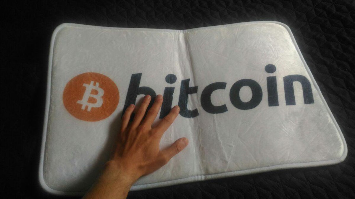 Super soft and comfortable Bitcoin Doormats now on our collection!

bestbtcdeals.com/product/bitcoi…🚀

#Bestbtcdeals #Crypto #Bitcoin #Doormat #collectibles #Free #Shipping #Worldwide <a href="/coinkit_/">CoinKit</a> mon 5 100 tzc