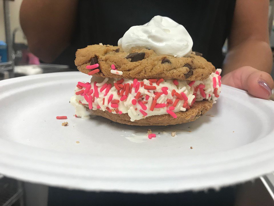 IslandJavaCafe_'s tweet image. Love at first bite. Cool off and indulge with a homemade ice cream sandwich with cookies, sprinkles and whipped cream! Love Boat Home Made Ice Cream

islandjavasanibel.com #sanibel #sanibelisland #fortmyers #swfl #florida #cafe #coffee #icecream #customerservice #dining #yum