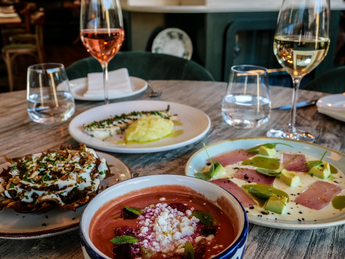 Iberica_UK's tweet photo. This Summer, we bring you a selection of fresh and light dishes, best enjoyed with our selection of white and rosé wines. #summermen https://t.co/Zh0WkNszuU