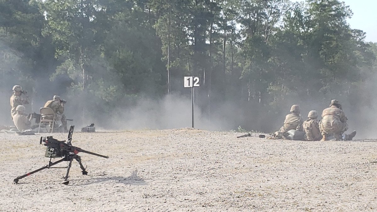 JamesGBledsoe1's tweet image. When it hasn't rained in days and it's been heat cat 5 just as long, tracers really get the range lit... on 🔥!
#MaDeuce