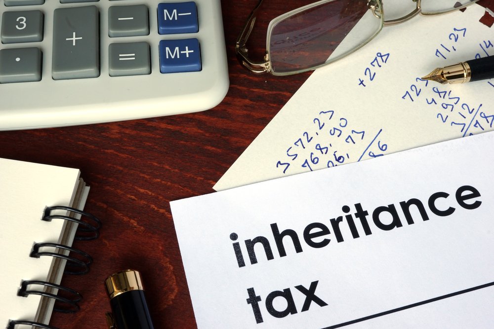 BeswicksLegal's tweet photo. How to protect your estate from Inheritance Tax.  @dbirch11 provides helpful advice on the options you can take to protect your estate in his latest blog https://t.co/E0aARdwPW6 #estateplanning #estateprotection https://t.co/Utph2iRmYL
