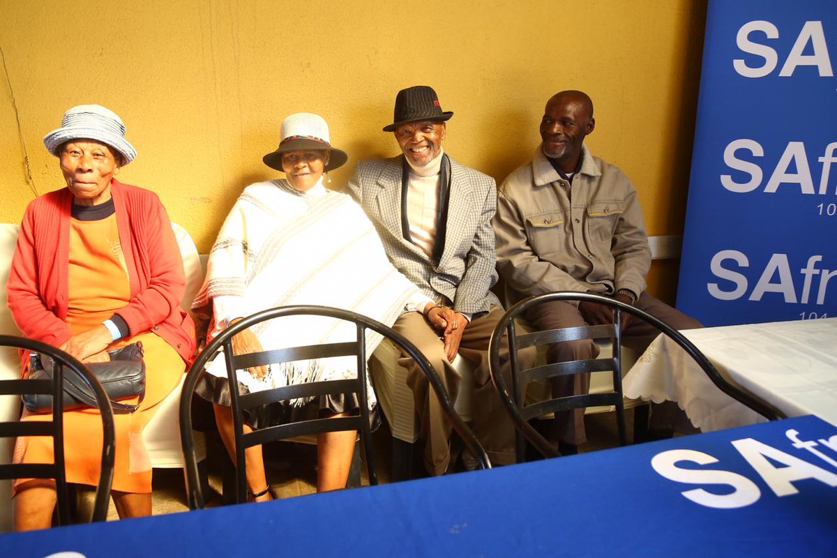 SAfmRadio's tweet photo. #SAfmRadio #SafmMandelaDay with the #SABCFoundation #Soweto #SAfmLifeHappens @PhemeloMotene #HisLegacyLives @SABCPortal https://t.co/eHJkISDudV