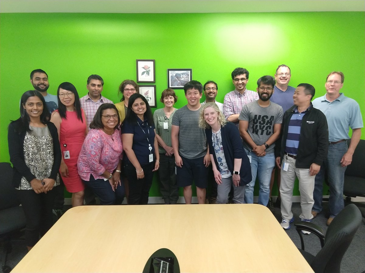 anumeval's tweet photo. When the team decide you give a surprise, its exciting. Thank you Jane, NANE team.
#SMNext #WomenOfColor Thank you #Netapp. @LifeAtNetApp https://t.co/VkUg5zrGVd
