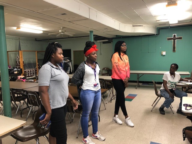 StlYouthJobs's tweet photo. Veva, Trezhure & Ariel are working for @SLACO314 as Emerging Leaders & attended a @RobaSTL Baden Community Meeting answering resident's questions. ROBA rep says “I am very proud of these 3 ladies getting involved in the community at such a young age.” We are proud too! #FutureSTL https://t.co/03WPW9p5VW