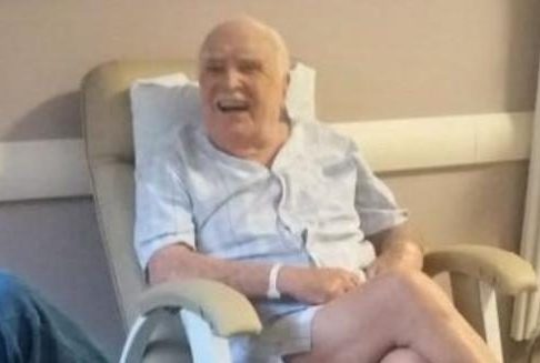 ExpressoPB's tweet image. Wilson Braga recebe alta e comemora aniversário de 88 anos em família #exgovernador #melhora #Saúde #WilsonBraga expressopb.net/2019/07/18/wil…