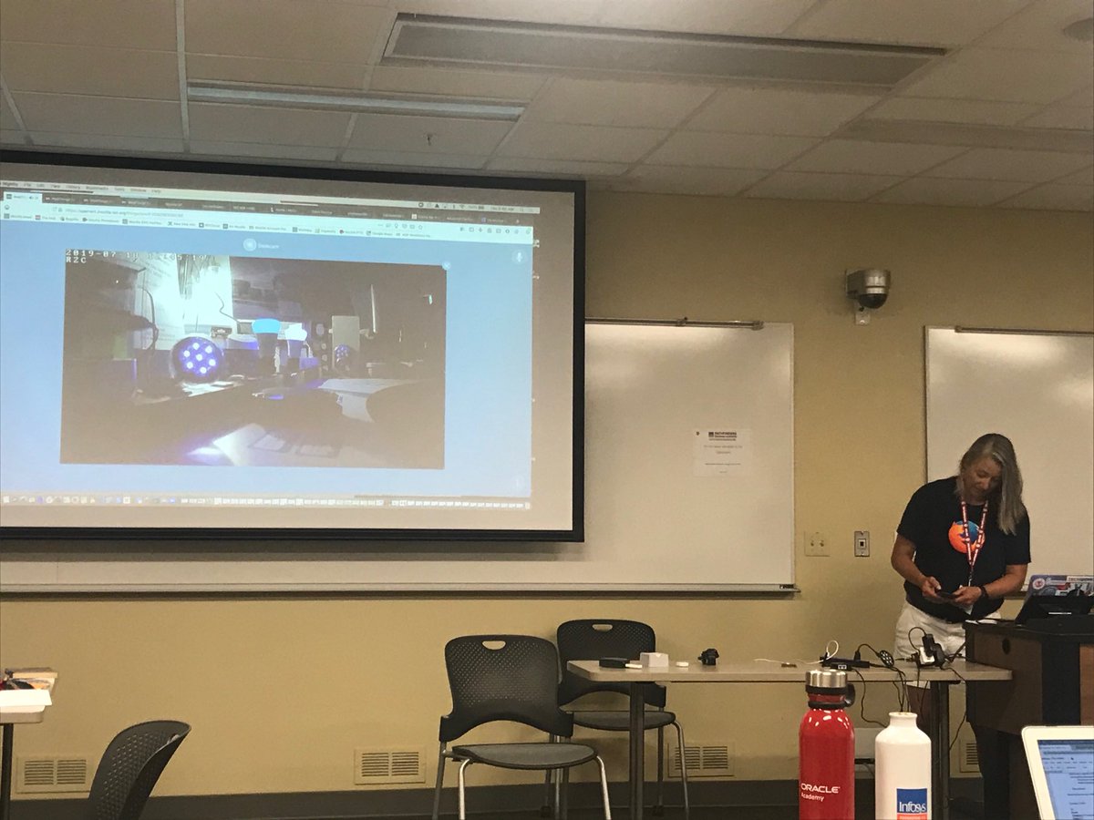 microblocksfun's tweet photo. ⁦@kgiori⁩ controlling her office in Mountain View, CA from #InfyPathfinders - magic tricks! :) ⁦@MozillaIoT⁩ kicks off our Thursday learning!! ⁦@InfyFoundation⁩ https://t.co/uLGS97Wn8V