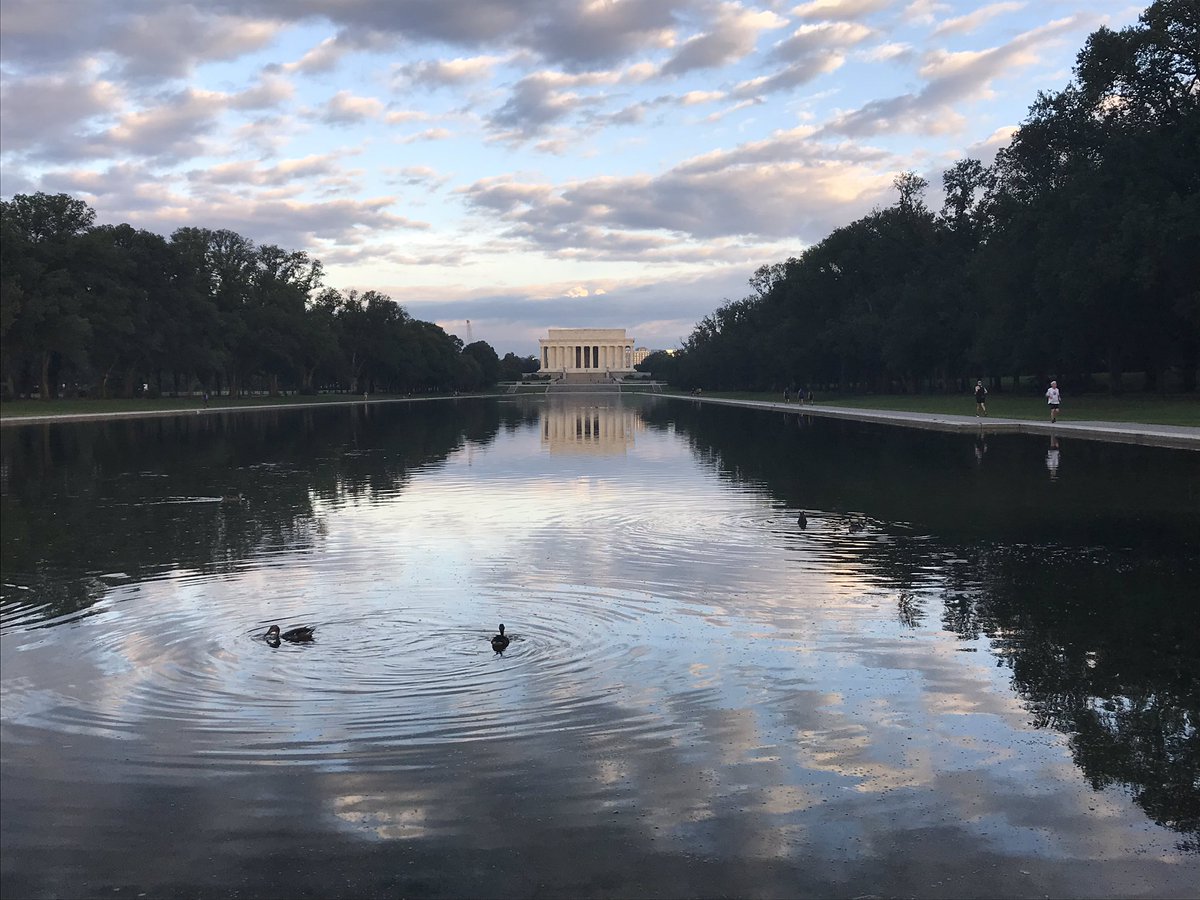 RobinStombaugh's tweet photo. I was the only @VanderbiltU attendee that participated in the monument 5k this morning. #InterfolioSummit #IWalked #StillCounts https://t.co/3FoT5tty5k