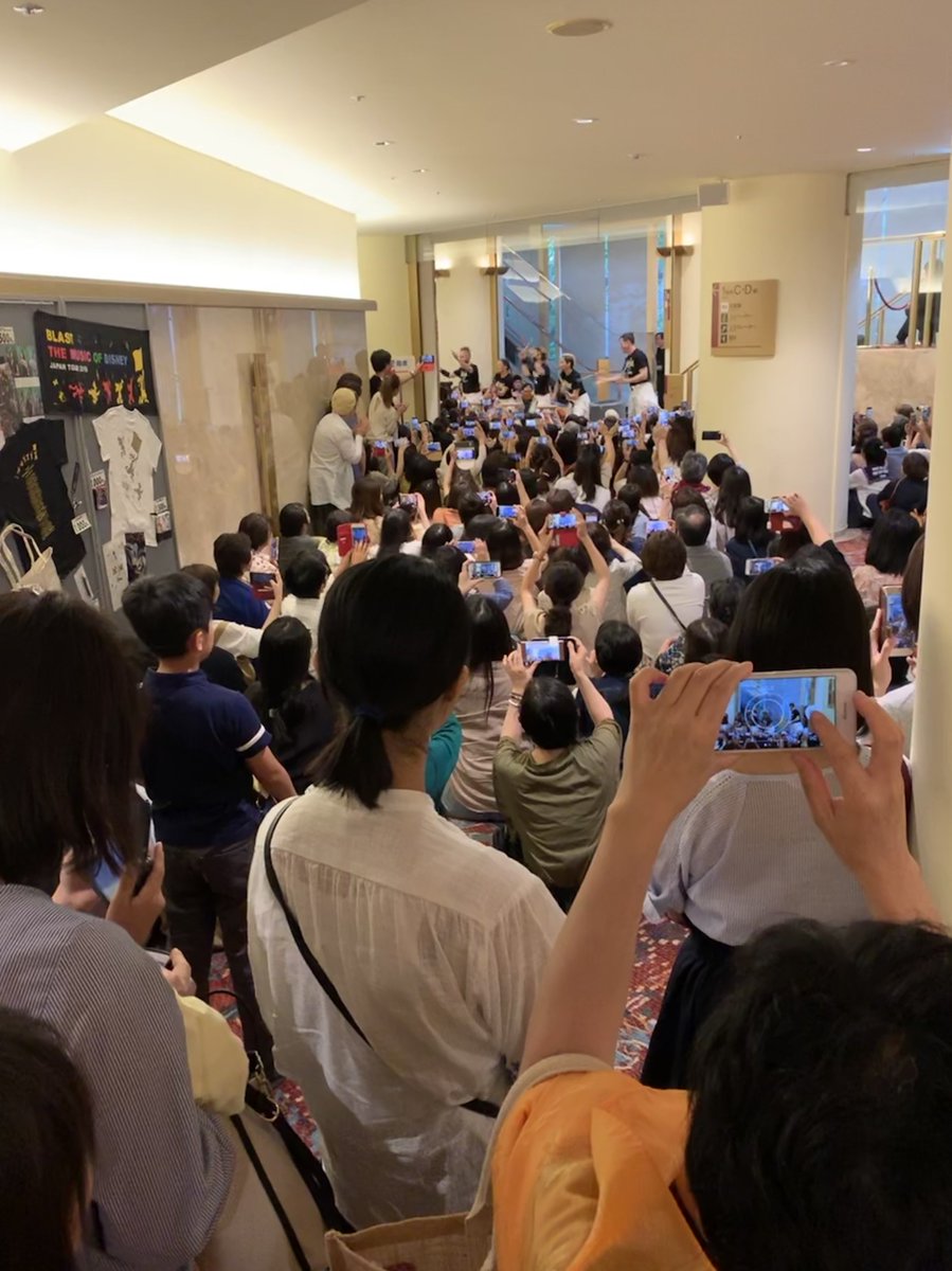 Check out this intermission crowd! #blastjapan