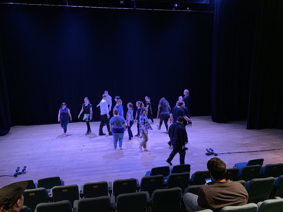 GBCalderdale's tweet photo. @MtGstudios academy is getting ready to perform their showcase @squarechapel. #sctakeover https://t.co/fNNisak8TC