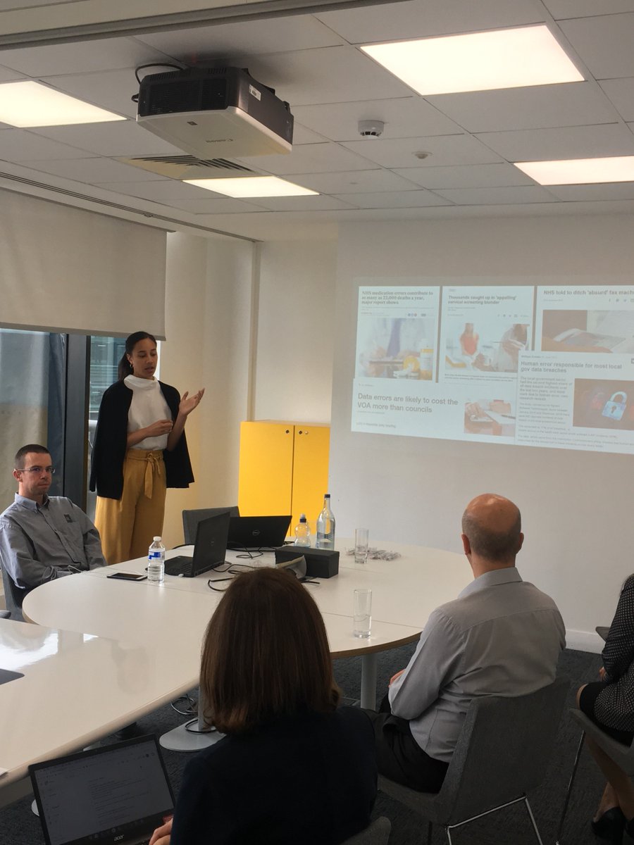 ObjLuneUK's tweet photo. Presenting at the Future event with the public sector with @CanonProPrintUK #digitalpublicsector #innovation https://t.co/NQjphwULJf