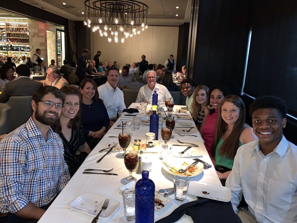 OnRiverTime's tweet photo. Celebrating these recent high school graduates and presenting them with scholarship checks! @bigoakranch #samford #JSU #jeffstate https://t.co/OmoxcHNhkO