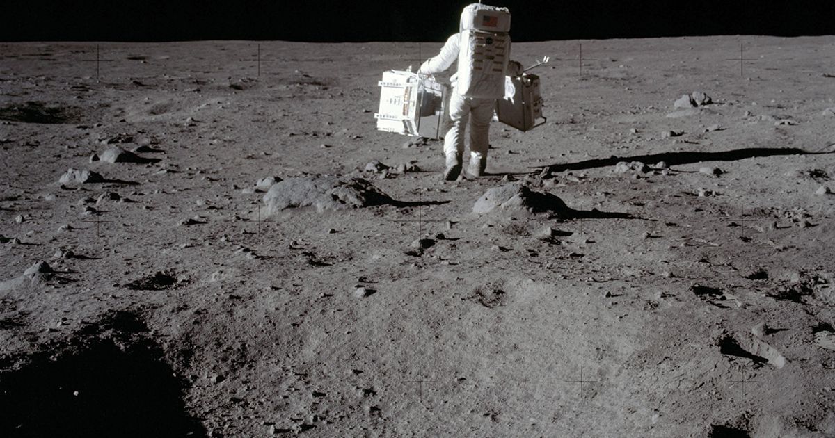 IEEESpectrum's tweet photo. ICYMI: "The #moon, for all its luminescent beauty, is one mean rock to live on." Yet that won't stop people from trying. IEEE Spectrum's special report on #projectmoonbase starts now. #Apollo50th #Apollo11 https://t.co/Rst30lhvQy https://t.co/tSzWS6xCpE