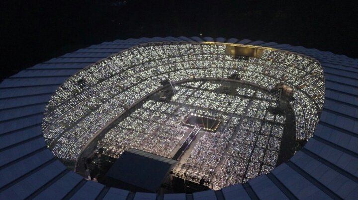 jeonHyungi5's tweet photo. #algerian_armys_want_bts
#we_want_bts_in_algeria
#algerian_armys_love_bts
Please BTS we want to see you in our stadium 
@BigHitEnt 
@bts_bighit 
@BTS_twt https://t.co/VbBvvQN1fJ