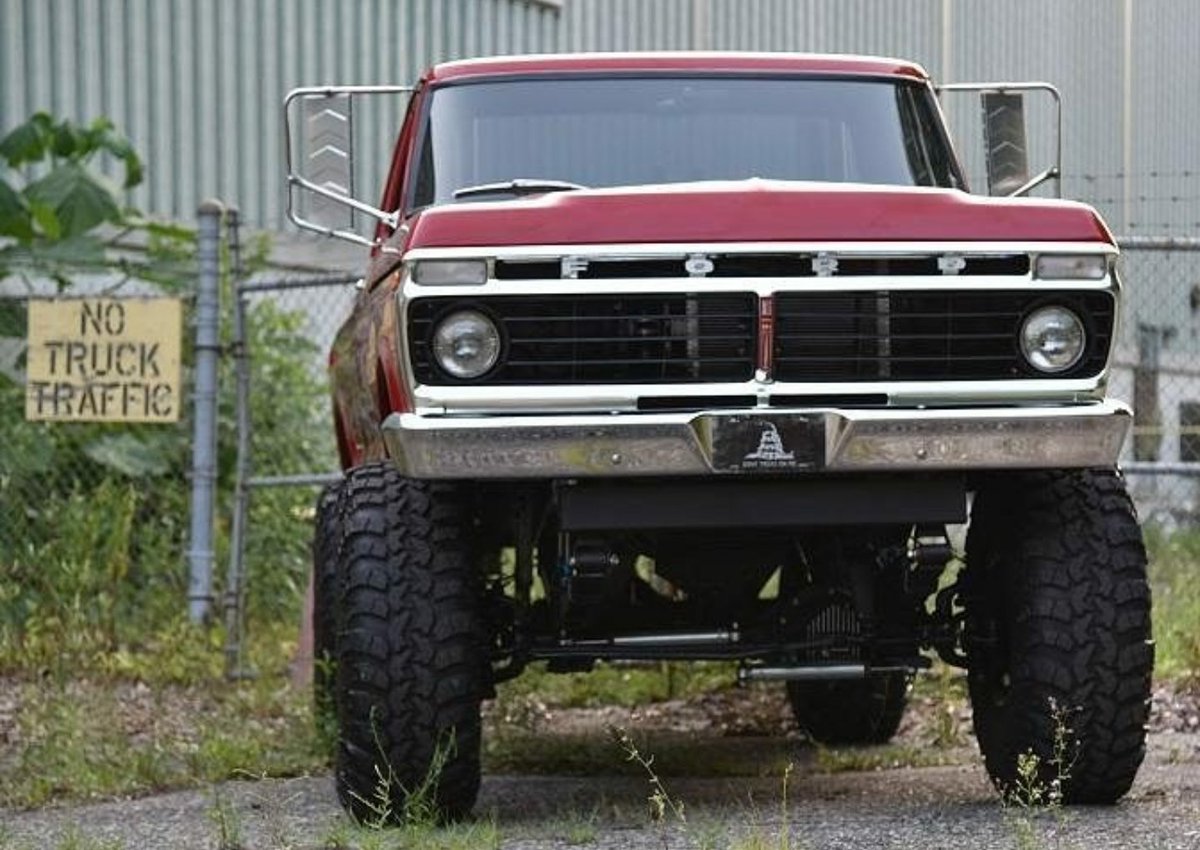 THROWBACKTRUCKS's tweet photo. #Ford https://t.co/8IPGCVCkhe