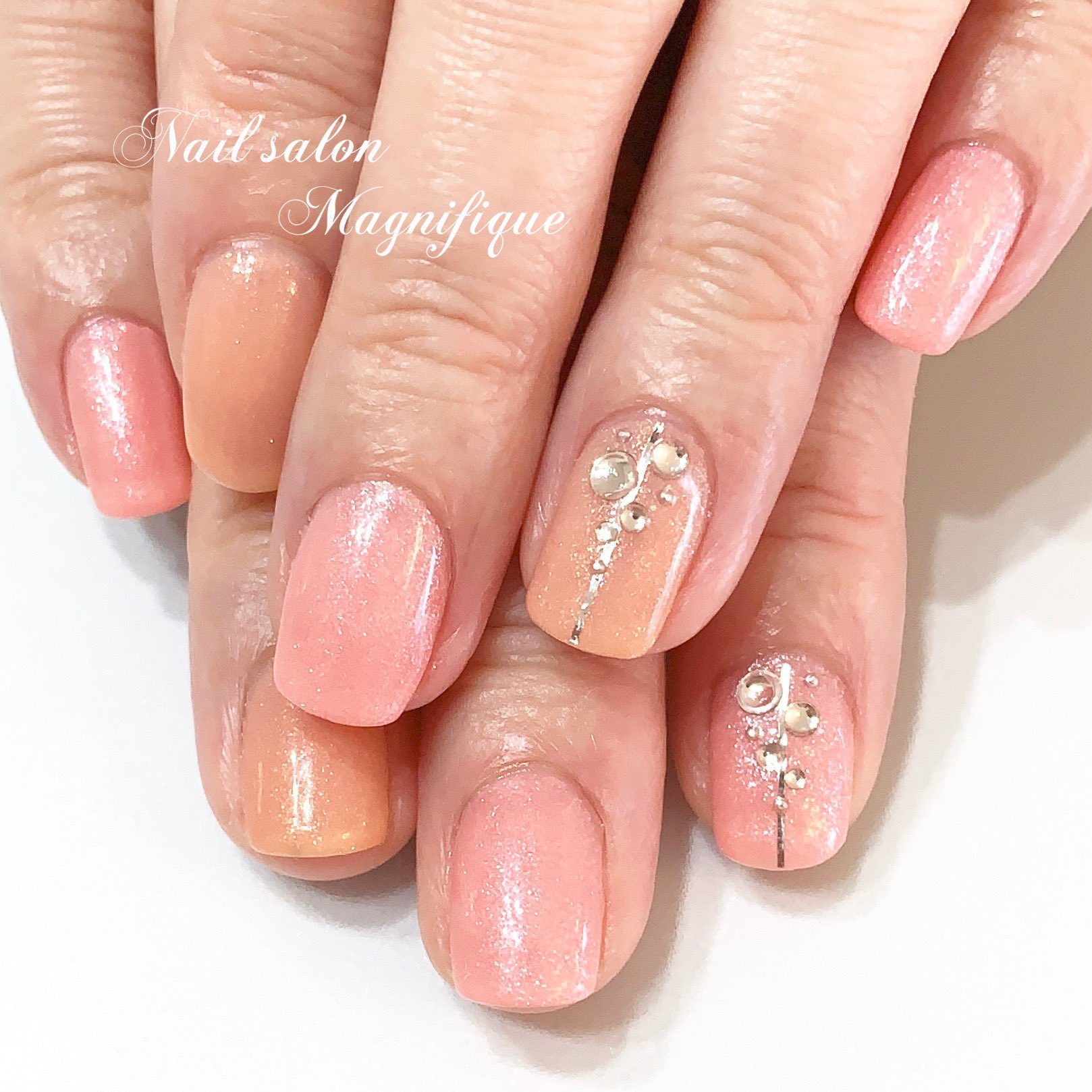 Uzivatel Nailsalon Magnifique Na Twitteru Nail Nailsalon ネイル ネイルサロン ジェルネイル シンプル オフィスネイル かわいい ピンク オレンジ ラメ入り キラキラ ワンポイント 大人ネイル 上品ネイル 恵庭ネイルサロン マニフィーク 恵庭
