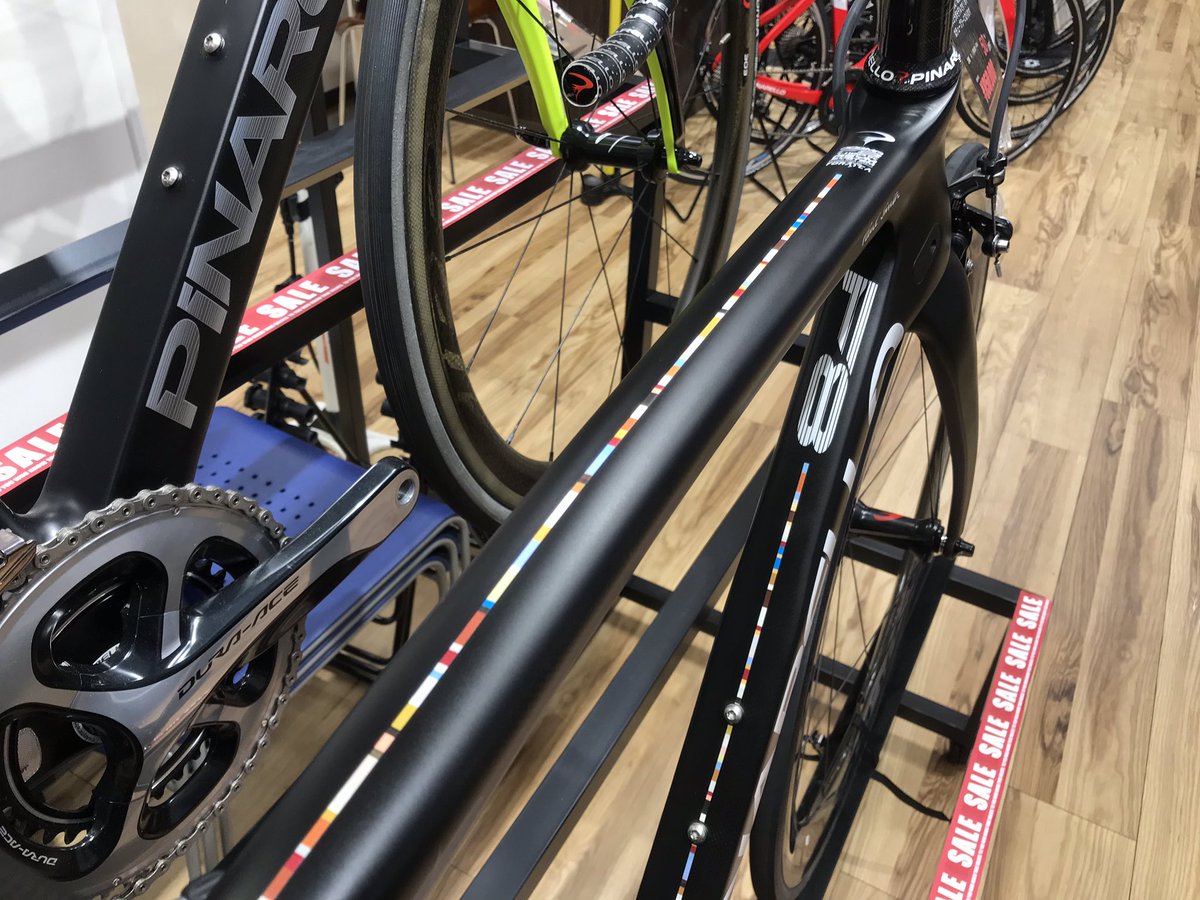 ワイズロード川崎店 در توییتر 世界100台限定の内の1台が川崎店に入荷してまいりました ピナレロとポールスミス の最後のコラボモデル サイズは50 定価170万円 販売価格は Ask お電話 ご来店お待ちしております 044 221 1533 Pinarello Dogma F8 Paulsmith