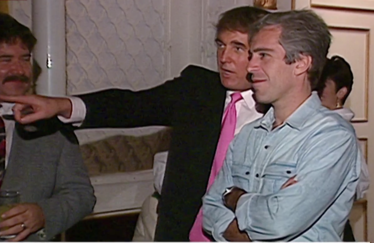Julia3131's tweet photo. America, This is your "President", partying it up with Child Trafficker, Jeffrey Epstein.
There's nothing more vile & repulsive than a child trafficker.
Just imagine if it were your daughters / grand daughters.
SO MUCH FOR TRUMP'S DENIAL OF: "I'M NOT A BIG FAN OF EPSTEIN" https://t.co/CIpS3hc2E8