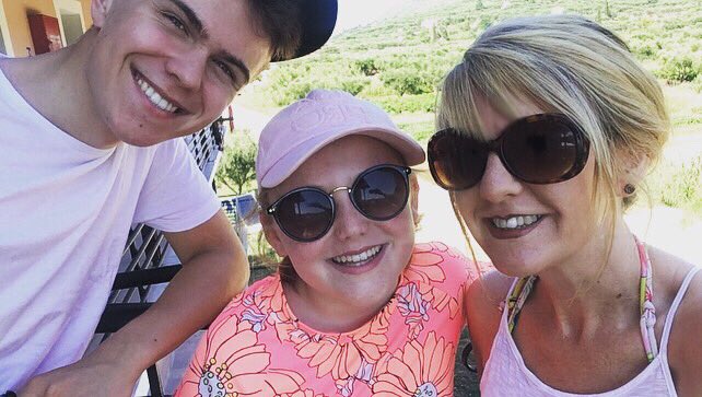 sp_mcguire's tweet photo. Let’s go to the beach beach
💙😎☀️🔥🏖💖
#chilltime #beautifulpartoftheworld #zante_greece https://t.co/q9rm5AlGjC
