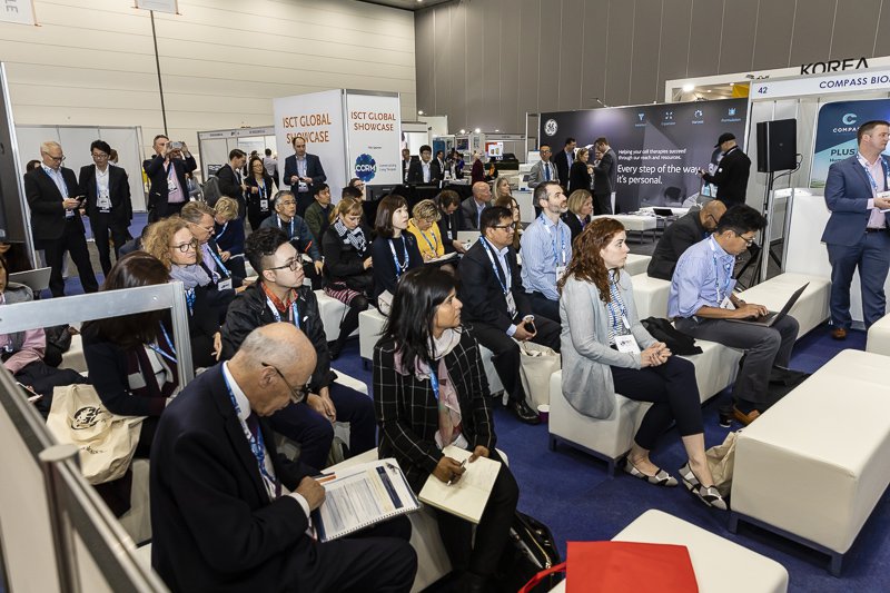 Advances in #clinicaltranslation, scale-up of #MSCs and #extracellularvesicles were a reoccurring theme during #ISCT2019. Read the highlights and key takeaways of the week from RoosterBio Scientists Josephine Lembong, PhD and Katrina Adlerz, PhD. hubs.ly/H0jRPjw0