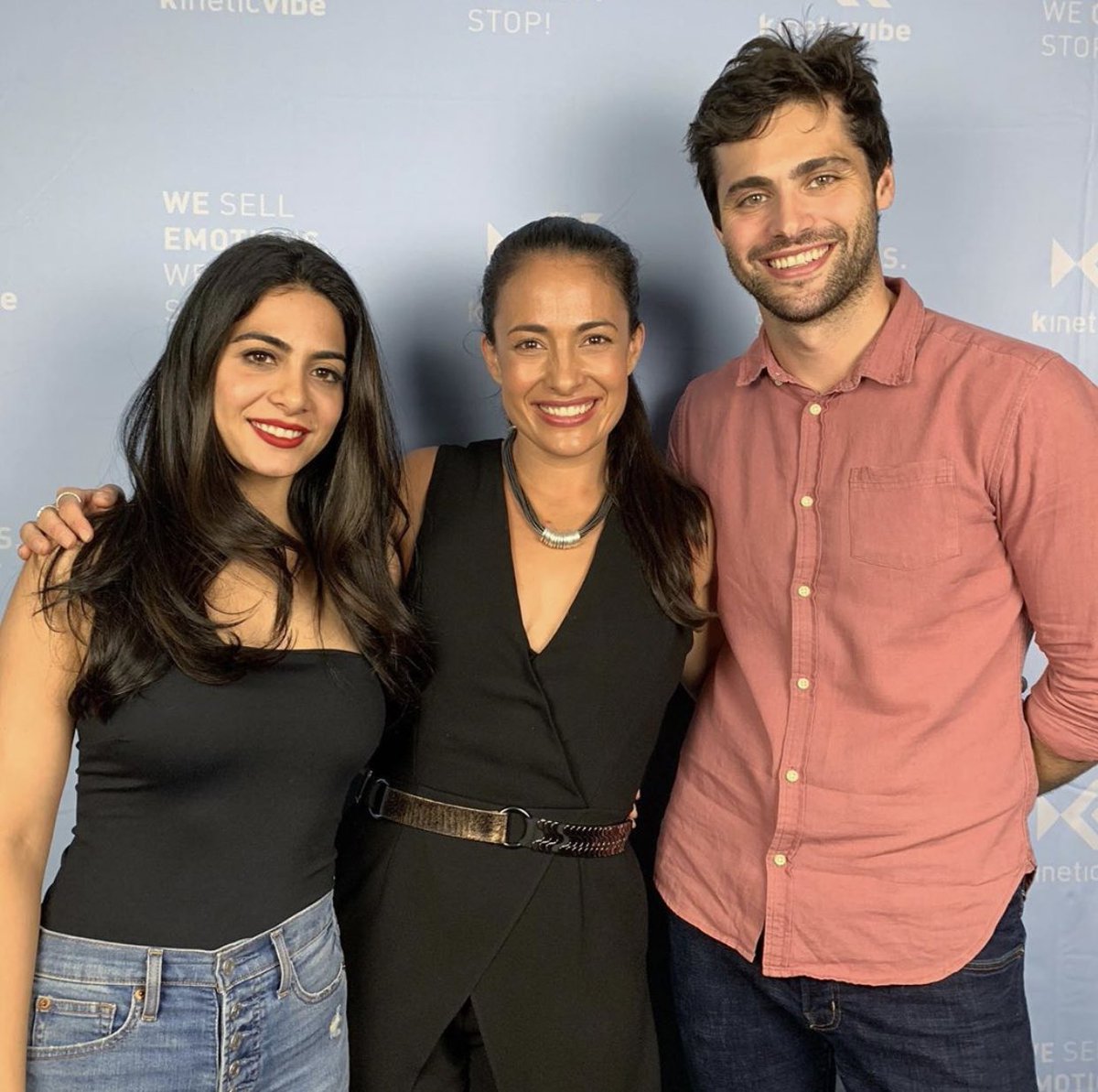 baneandlewis's tweet image. “Mama and Her Babies!❤️” #itainstitutecon3 #Shadowhunters 
(via @NicolaNCD)