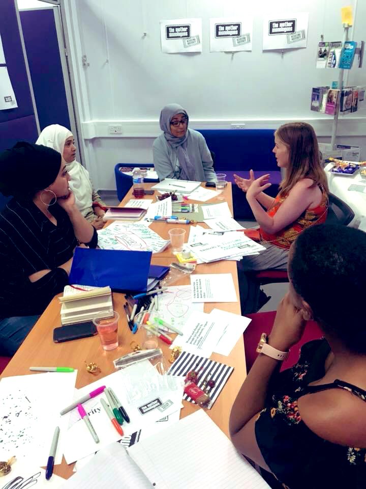 Hafsah_A_Bashir's tweet photo. Met the amazing mothers of Luton this week to deliver the 1st  creative writing workshop for  @ShemizaRashid @TAusterity project! The stories blew me away!   @ace_national @LutonLibraries @tamashatheatre @UoBarts @RevolutonArts @lutonculture @LevelTrust @TheJaanMix @RadioLaB971fm https://t.co/ItOjtsG8PH