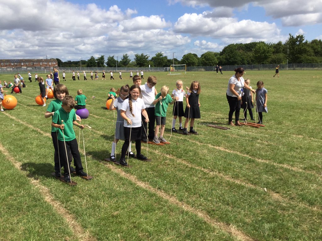 SAl_Highlands's tweet photo. Obstacle course and bouncing around! https://t.co/Ju39Nz47a8
