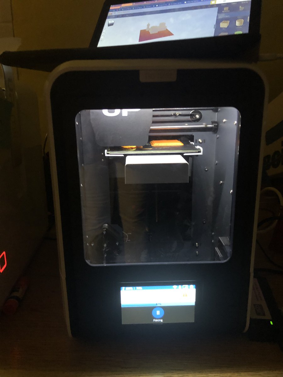 Elem_InnovaSHAN's tweet image. Finally got our #upmini2 printers set up and  #3Dprinting Stu designs on our final day of #digitalcreations at @HenricoSchools #summeracademy 💜 how excited Stu get to see how it works #lifeready #hlp #ESinnovate @Henrico_Steam