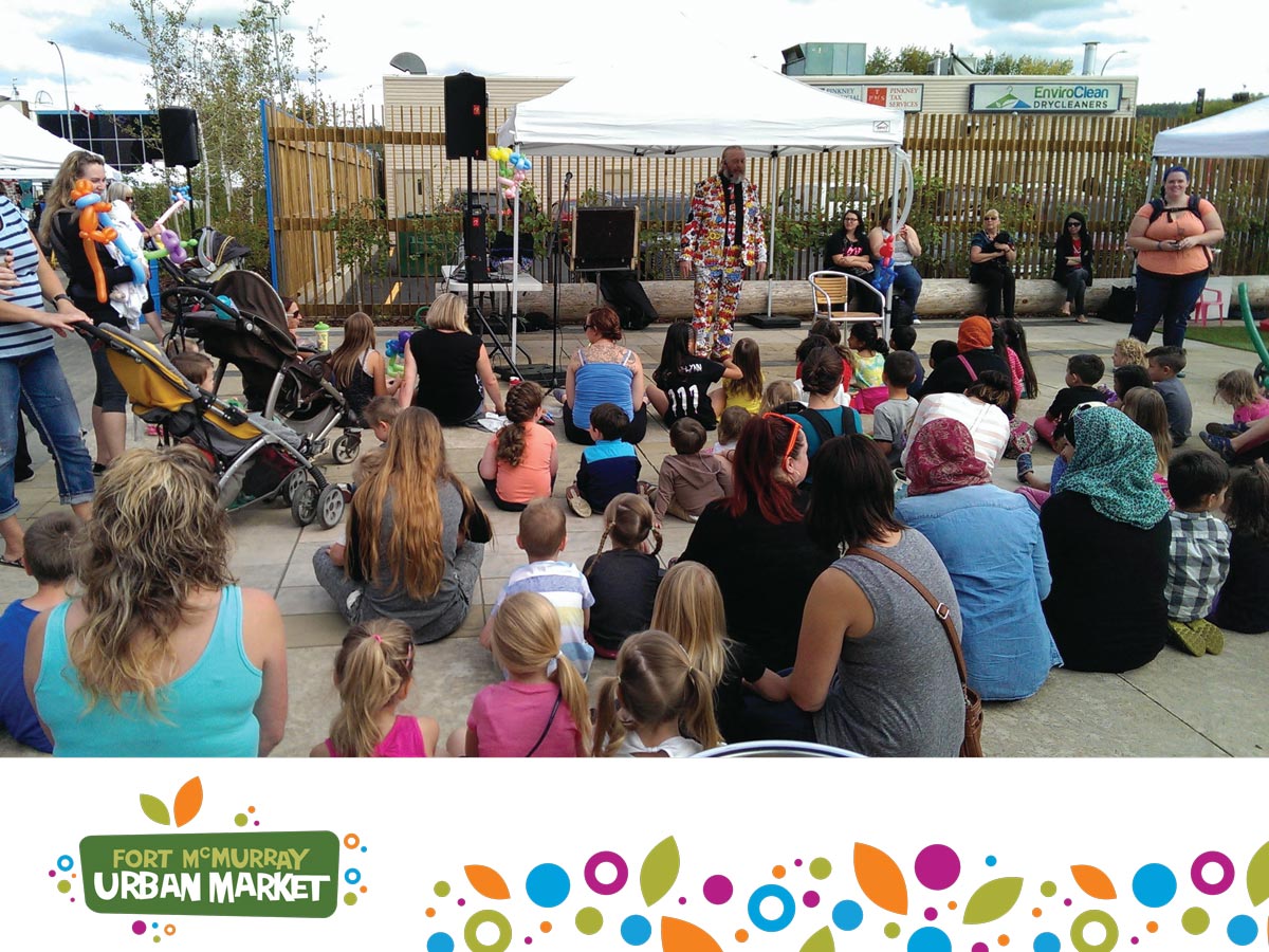 Volunteer to help make Urban Market run smoothly. 
Submit your information at ow.ly/6ZeN50v1ga9 and become a volunteer today.
#ymm #rmwb #FMUrbanMarket