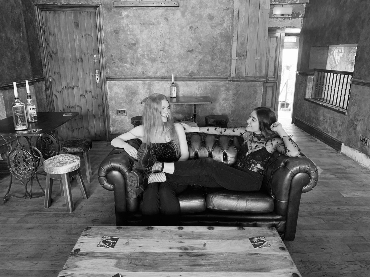 Acoustic duo Arizona Tides will be playing a 50min set at this year's festival on the Sunday 28th at 1:40PM!

Acoustic duo Olivia and Sherilyn, play original and cover songs spanning the decades. Mixing different genres with strong vocals and harmonies 🎶