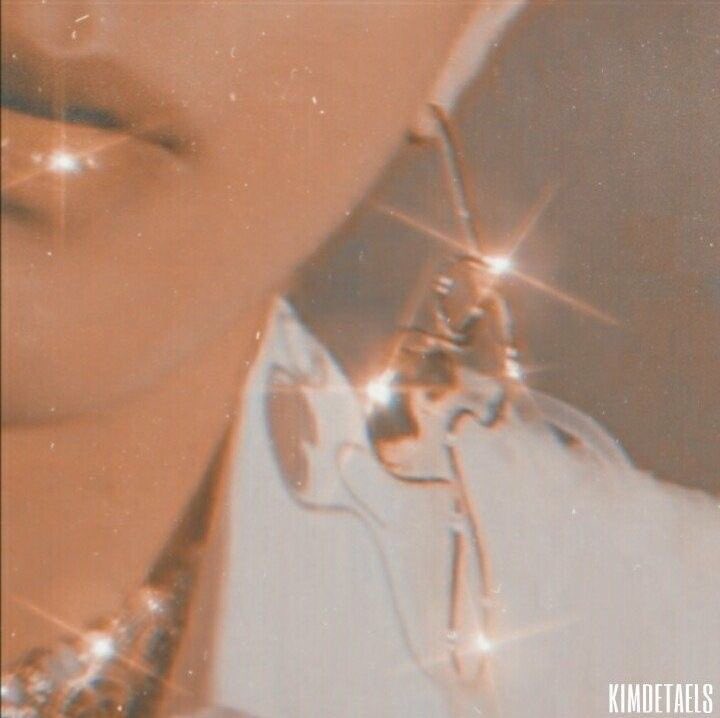 ⠀⠀⠀
⠀⠀⠀
𝘐𝘕𝘛𝘌𝘙𝘈𝘊𝘛𝘐𝘖𝘕 𝘊𝘈𝘓𝘓.
——— like ; for me to send you a starter in dms.
——— retweet ; to spread the word.
——— retweet &amp;&amp; like ; for me to slide in your dms for plotting purposes.
⠀⠀⠀
⠀⠀⠀