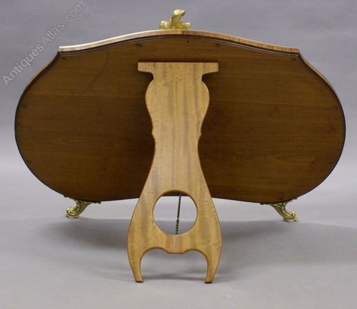antiques_atlas's tweet photo. A kingwood and ormolu dressing mirror #Antiques from Gravener Antiques @MarkGravener1 https://t.co/i5o3Bo2vpj
#antiquemirror #antiquevanity #dressingtablemirror #tablemirror #antiquegift #OvermantleMirror https://t.co/4qk2qoNkJE
