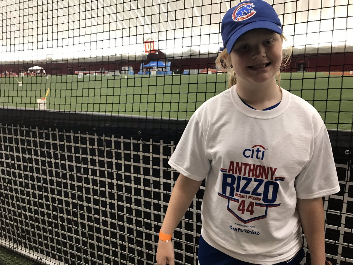 DiabeticTopics's tweet image. Lily Williams enjoying  @ARizzo44 baseball camp today! She's a huge @Cubs fan, and he's her hero #ClosertoPro @ProCamps @Citibank