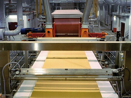 ForboMovement's tweet image. Modern forming belts for the Wood Based Panel Industry are far more than merely conveyor belts that influence quality. Read more about the technical requirements for this application and our solutions: bit.ly/ForboWoodBased…