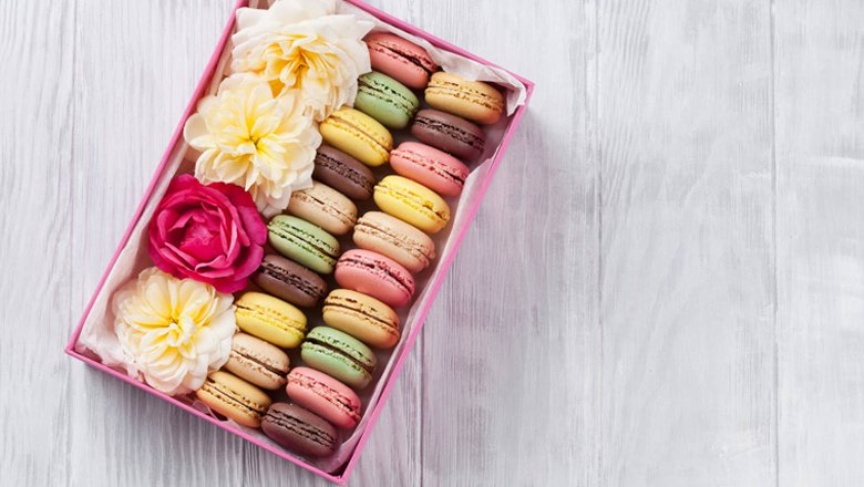khaleejtimes's tweet photo. Dubai Municipality bans use of flowers in preparing food, drinks https://t.co/0gtGjAQV8N https://t.co/wrqNAVEEPX