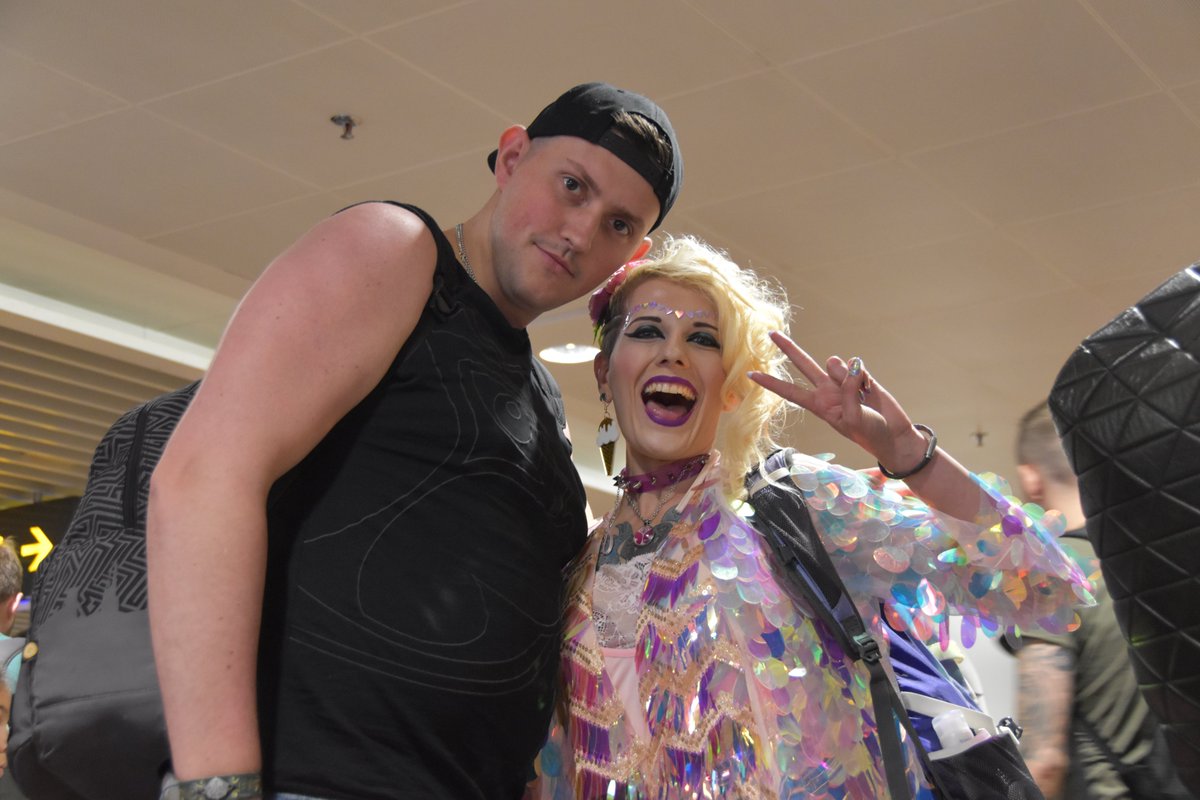BrusselsAirport's tweet photo. Lots of @tomorrowland #partypeople arrived at #brusselsairport in style today! 🧙‍♀️🧙‍♂️ Enchanted by the @FlyingBrussels #TMLpartyflight, they are totally ready to join the madness of #TML19! #thebookofwisdom 🦋 https://t.co/B8FtAmIlNR