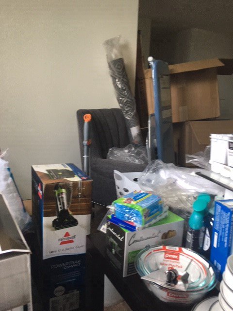 TheNYFoundling's tweet image. Eric, who was in foster care at The Foundling, just moved into his very first apartment! Our partner, @Hearts_to_Homes donated brand new furniture and household items to make his transition easier. Thank you Hearts to Homes and Foundling staff for supporting Eric!