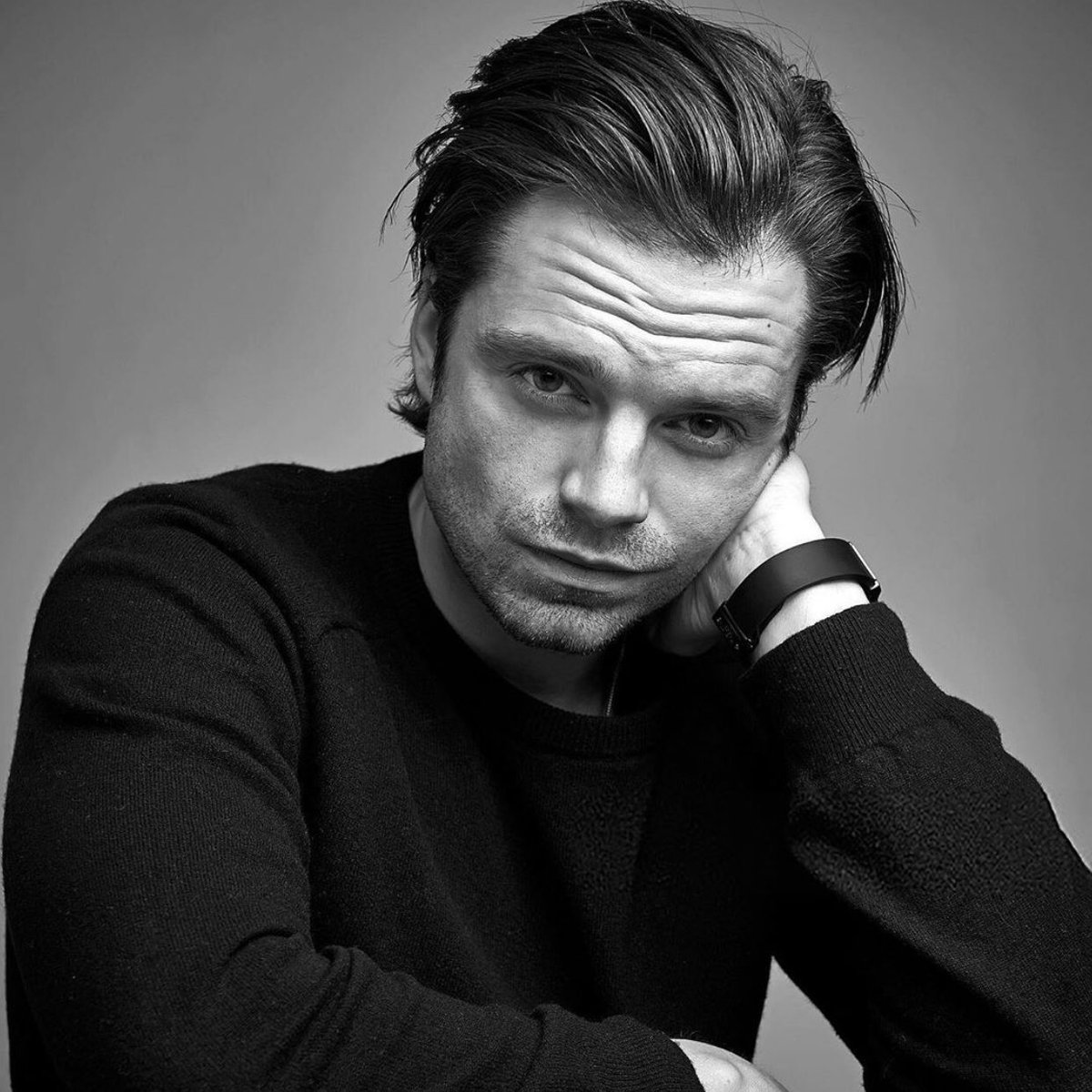tunethebelt's tweet photo. Sebastian Stan. 
thats it. that’s the tweet. https://t.co/TQw5GBGfRo