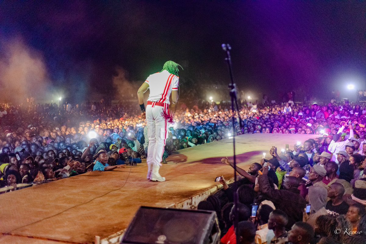 jahprayzah's tweet photo. Chimoio was a movie. Heading back to Zimbabwe 🇿🇼 https://t.co/uu7nJIPemP