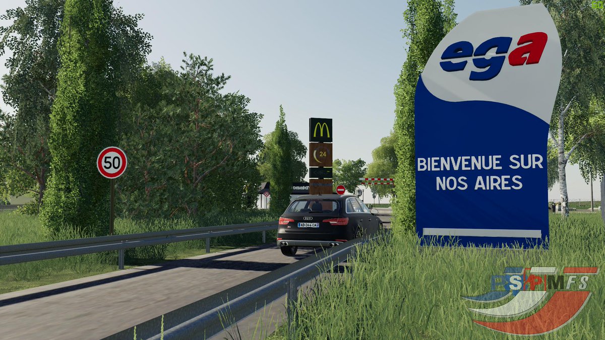 pspmfs's tweet photo. Décidément je vais avoir une carte de fidélité avec cette aire... 🚗

#FS19 #Audi #McDo https://t.co/bCq0mqqyAn