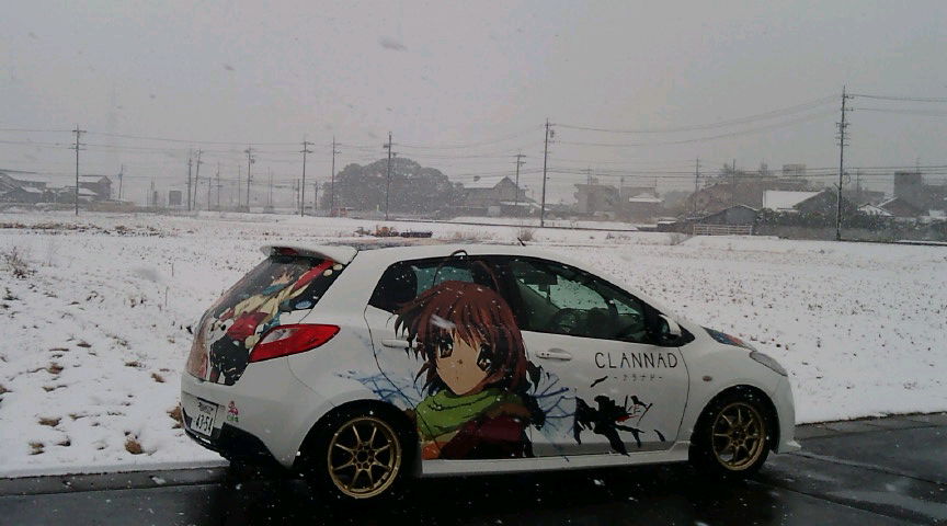 ko__na__ta's tweet photo. 京アニの放火事件で亡くなられた方のご冥福と負傷された方の１日でも早い回復をお祈り致します

負けるな京アニ！
#京アニがんばれ https://t.co/Sz7fRR758N