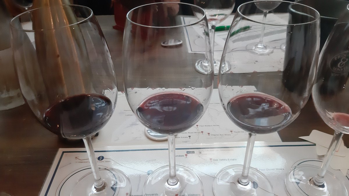 SAVineShare's tweet photo. Moving on to the Second Flight of wines for our @ExperienceElgin Winter Reds.

@SouthHillElgin Cab Sauv 2016, @PaulWallaceWine Crackerjack 2016 and @OneiricWines Cousin Jack 2015

#ElginWine https://t.co/lxJyPQgkwb