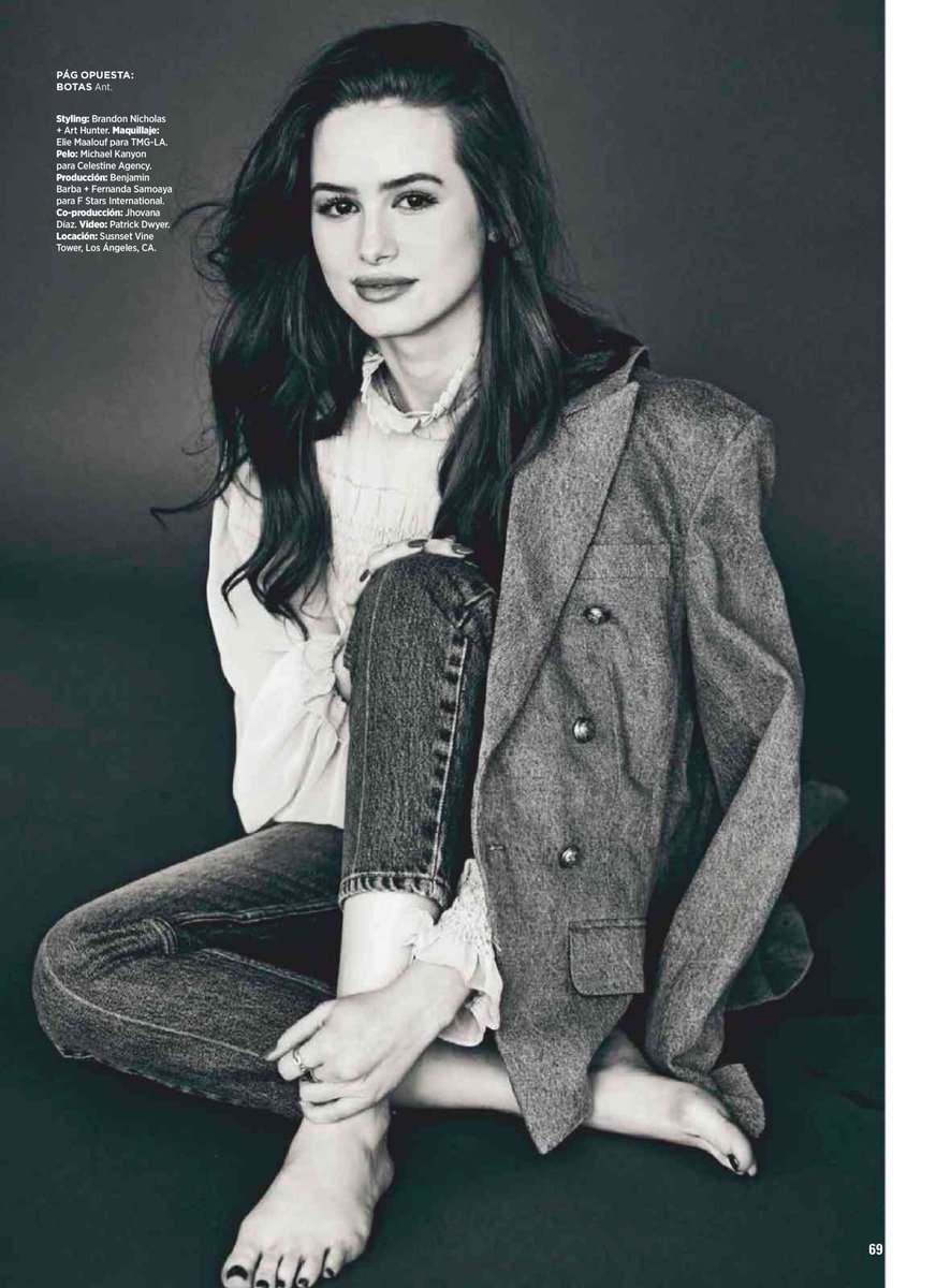 madspetschITA's tweet photo. #NEW @madelainepetsch  photographed for Seventeen México, August 2019. #CherylBlossom #Riverdale https://t.co/QBDEXV6rQk