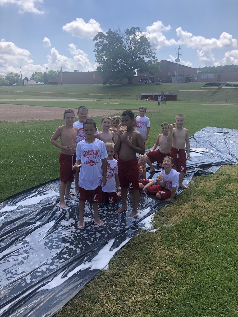 VCLBaseball's tweet photo. Extremely successful 3 days of Baseball Bootcamp for these boys! Lots of baseball was learned and some new friends gained also. Special Thank you to coach Hemry and coach Brown for all their hard work. https://t.co/sHqBjrJZx1