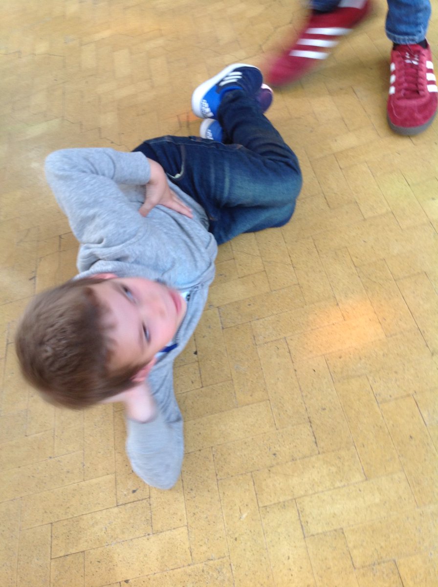 Miss Griffiths tweet media