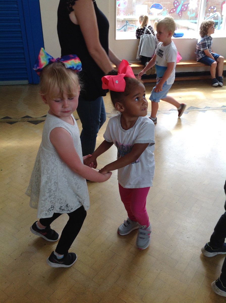 Miss Griffiths tweet media