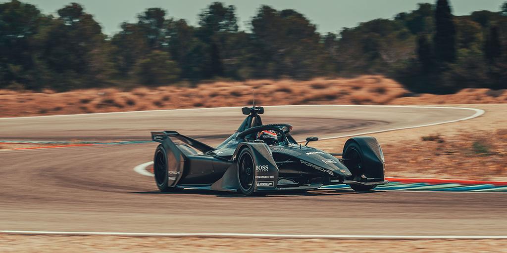 PorscheCanada's tweet image. On the road to Formula E: since Porsche Motorsport announced their entry, over 1,000 km of testing has been completed. #StartFromZero