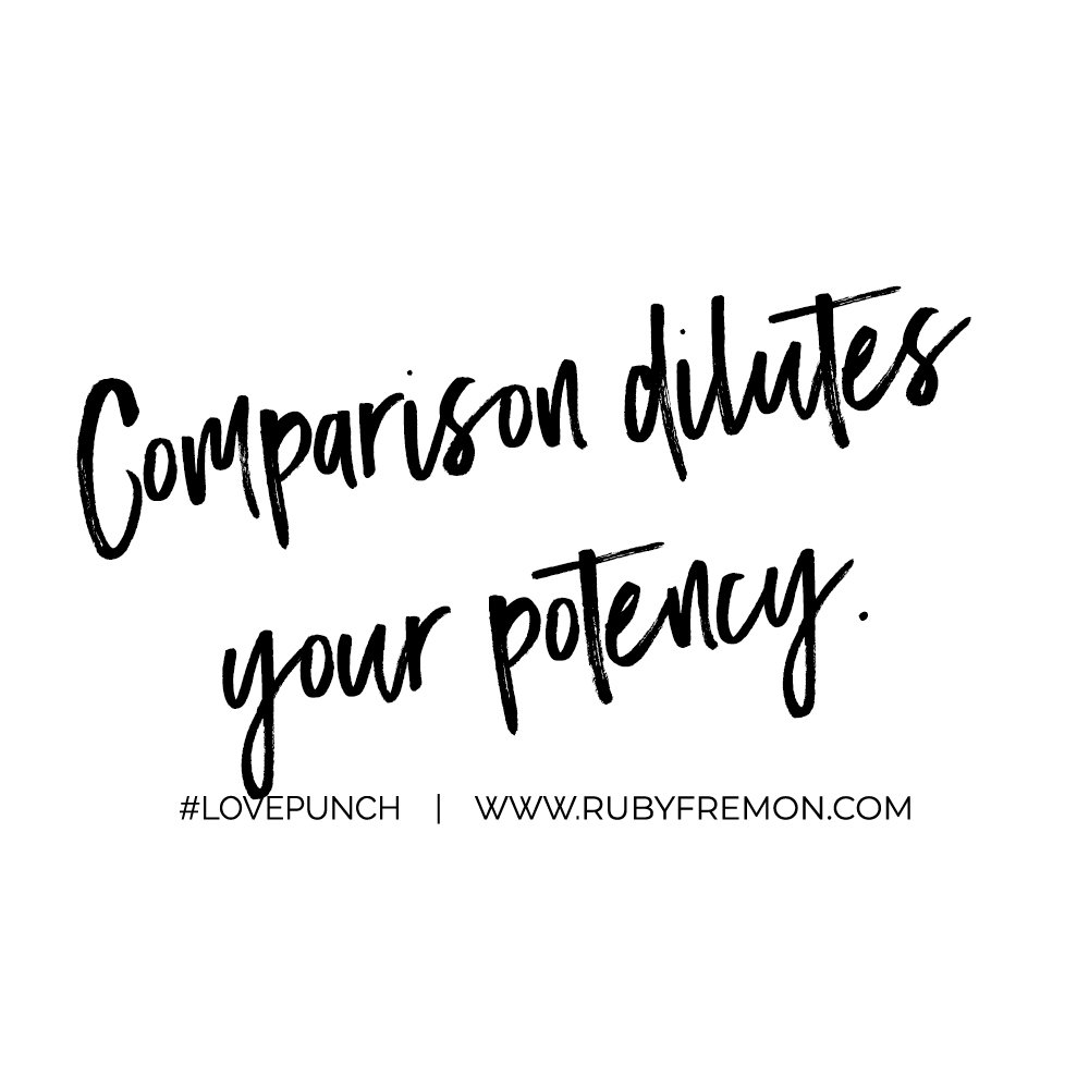 IAMRUBY's tweet image. Today’s #LovePunch ❤️👊🏽✨#stopcomparing #beyourself