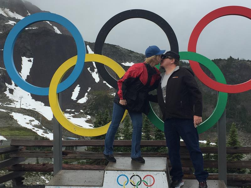 chaserec's tweet photo. My friend is a finalist in Crystal Lodge's photo contest. Help Lorna rally votes! https://t.co/zlyVpboVJg @CrystalWhistler https://t.co/tX5jvDA8VL